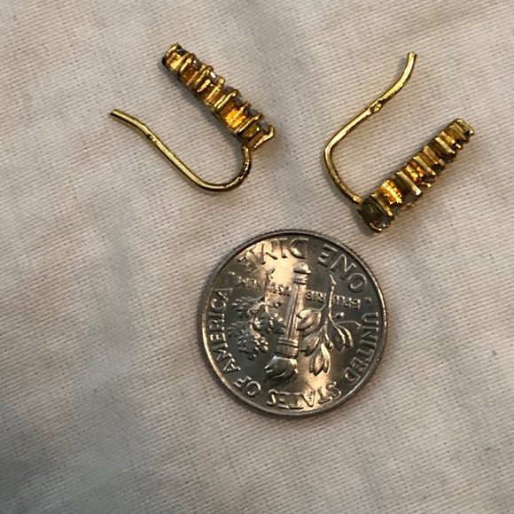 Gold plated cubic zirconia ear wires - Picture 3 of 4